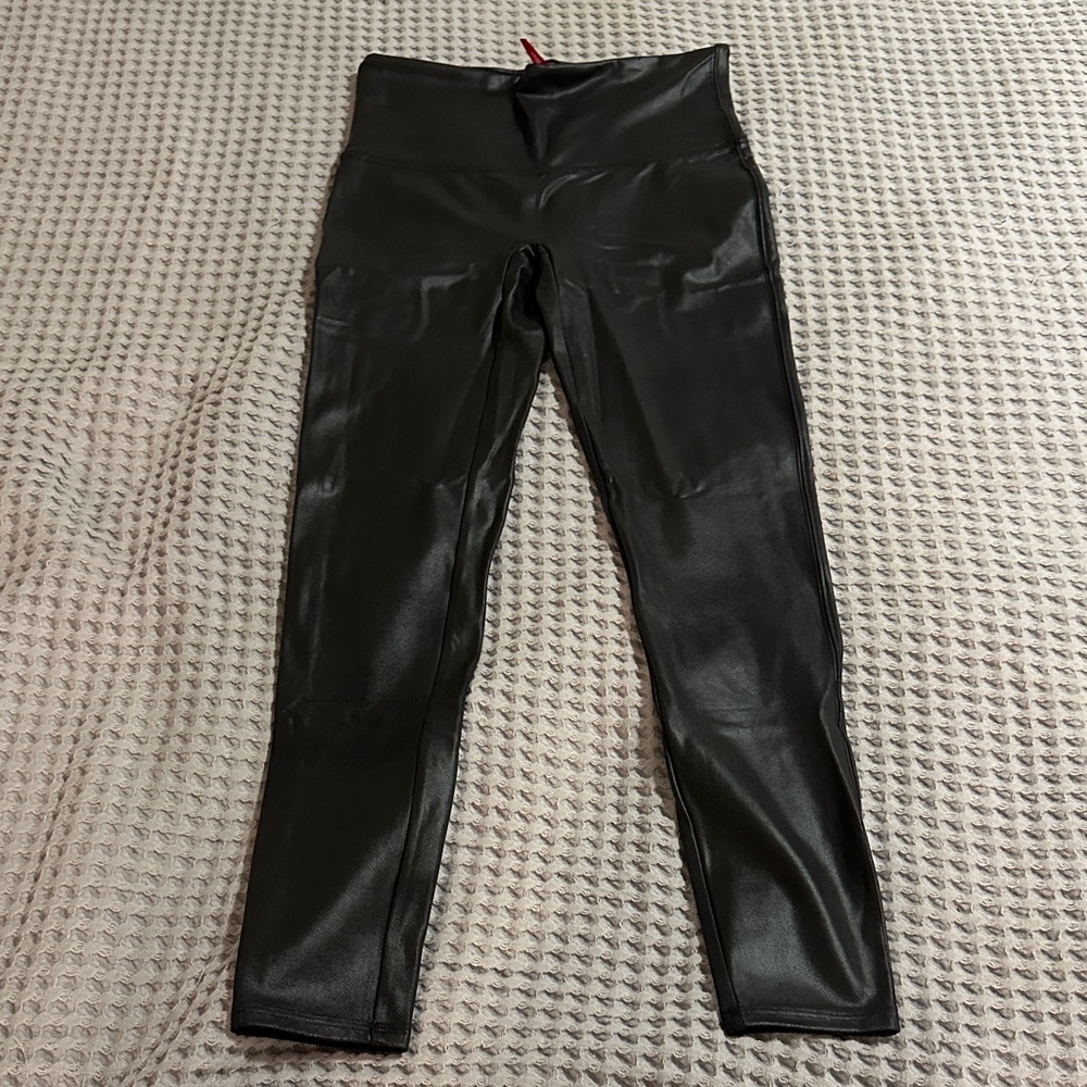 SPANX Shiny Black Leggings NEW no tag though